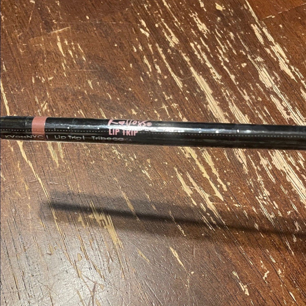 KVossNYC Lip Trip Tribeca lip pencil